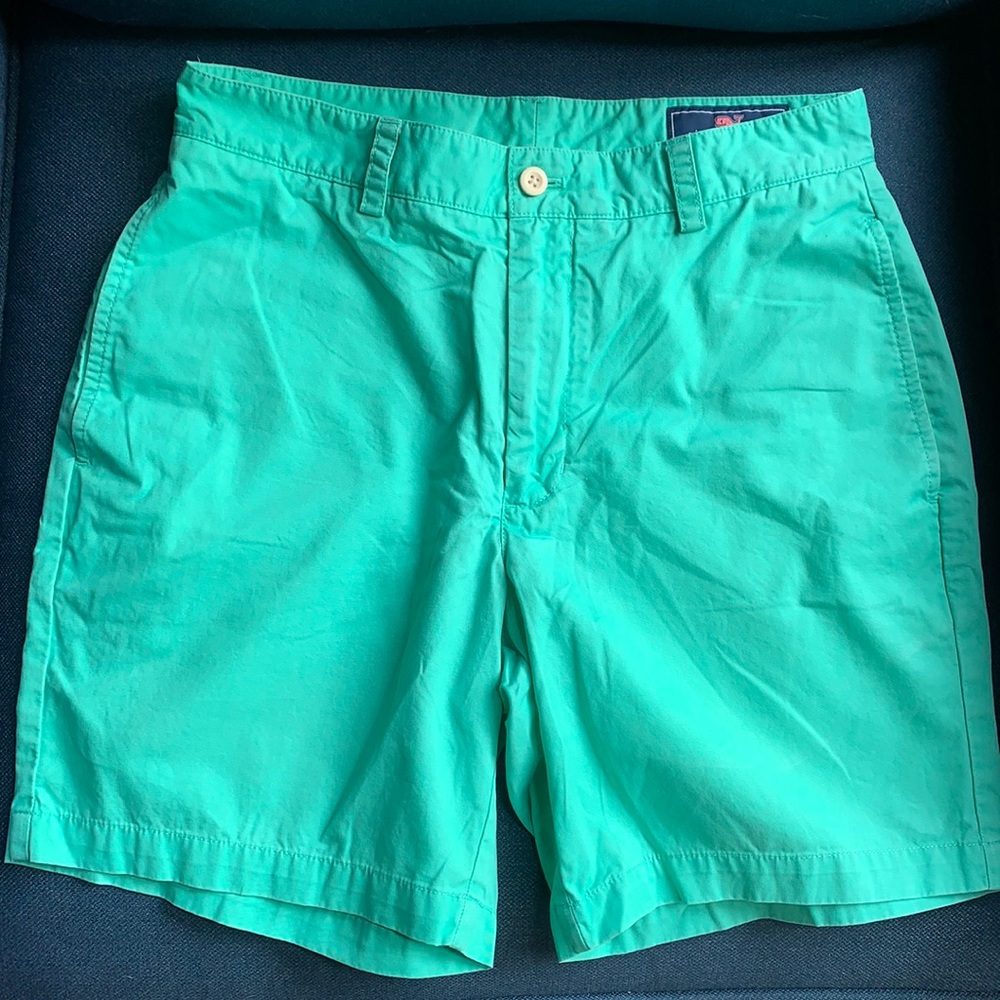 Men’s Vineyard Vines shorts
